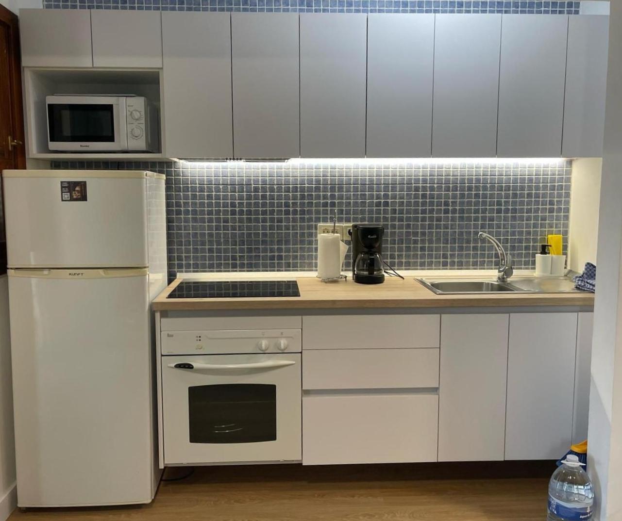 Apartamentos El Paseo Πλάγια ντελ Ινγκλές Εξωτερικό φωτογραφία